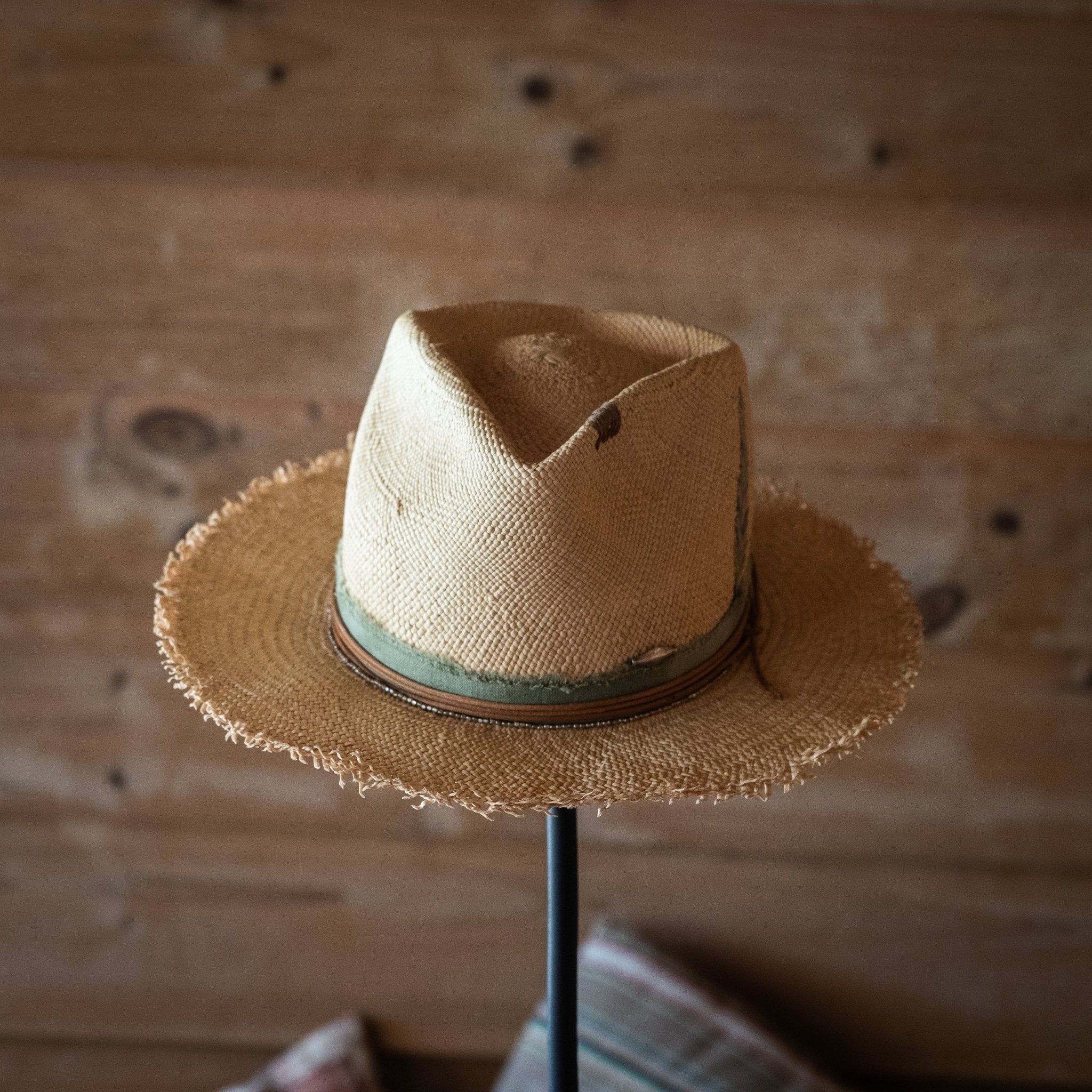 Diani - Hats - Ludovic Baussan