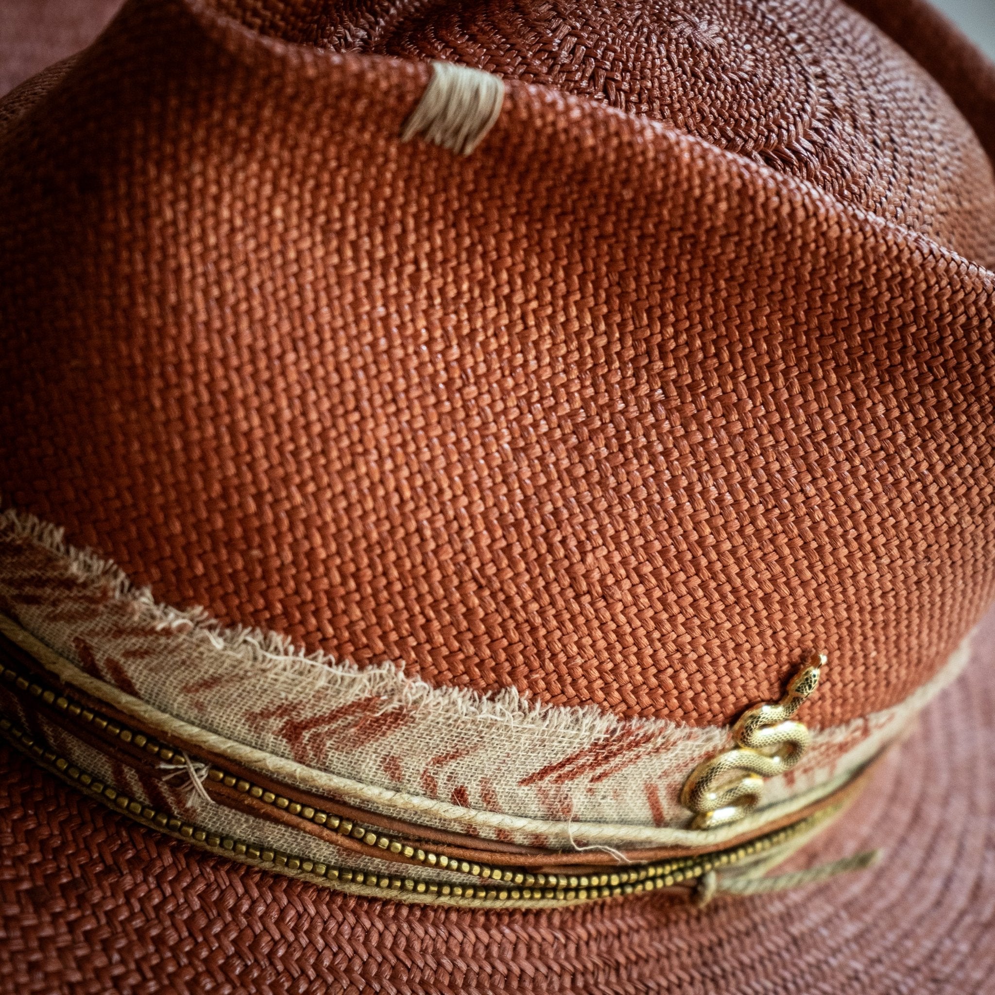 Karen - Hats - Ludovic Baussan