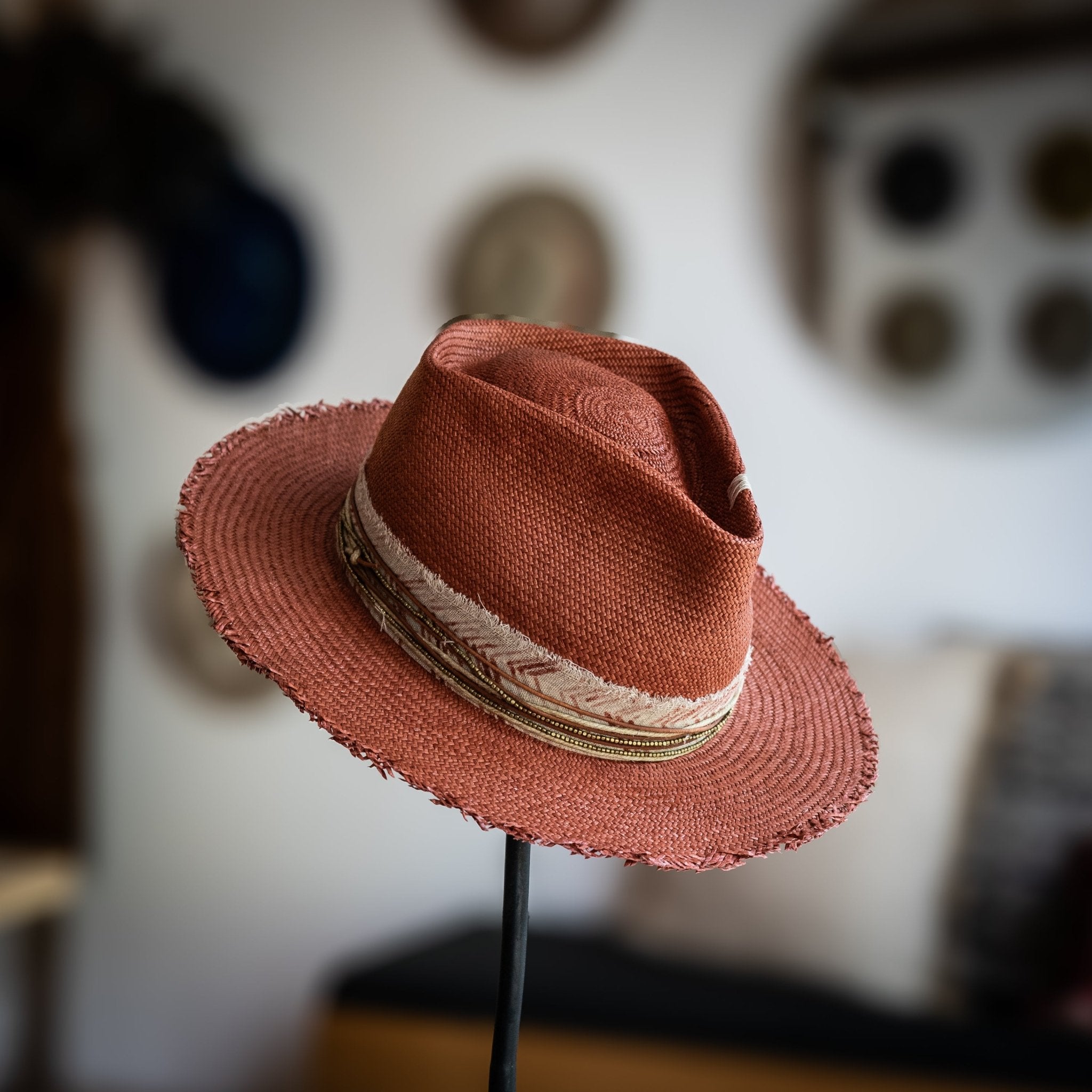 Karen - Hats - Ludovic Baussan