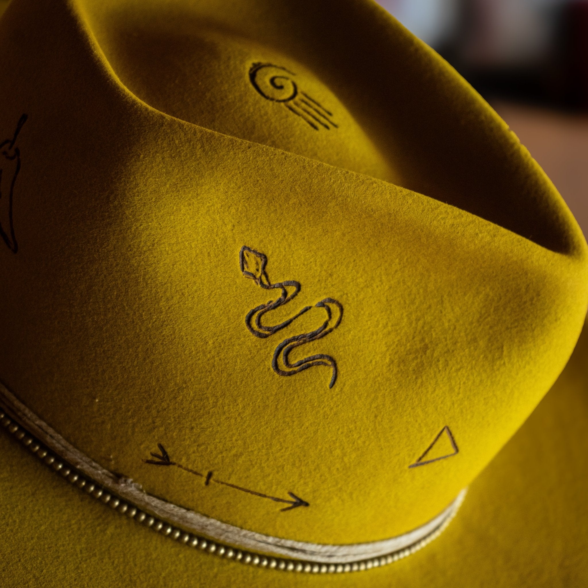 Longonot - Hats - Ludovic Baussan