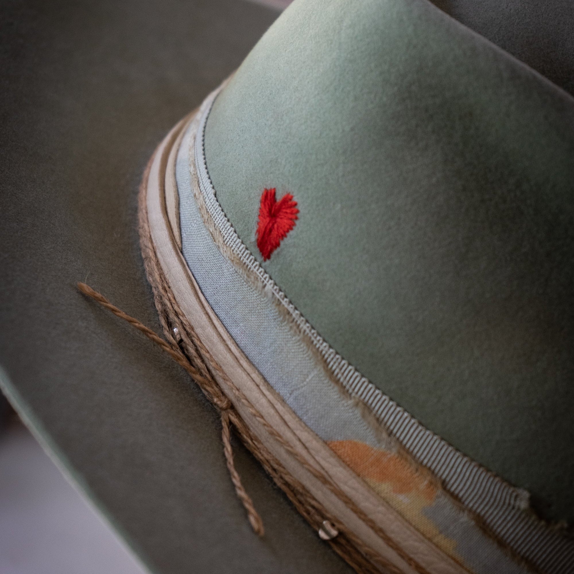 Vikos - Hats - Ludovic Baussan