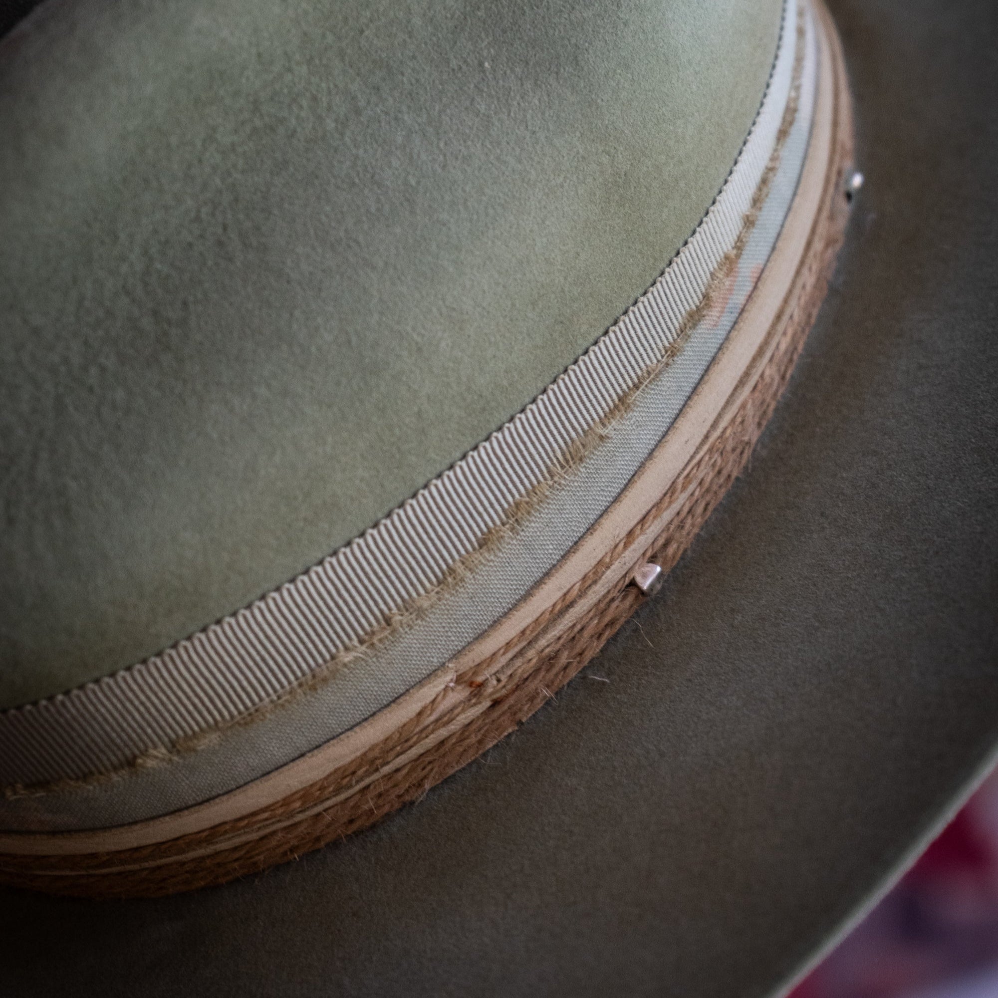 Vikos - Hats - Ludovic Baussan